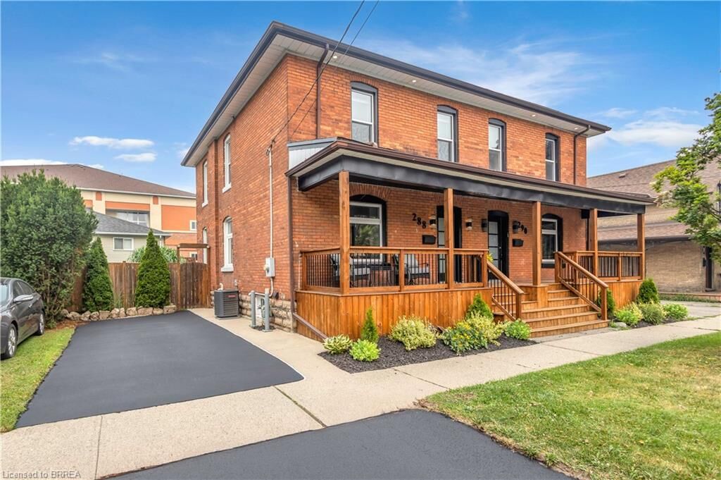 Property Photo: 288 Park Avenue ON N3S 5L1