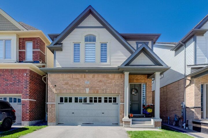 Property Photo: 137 Haldimand Street ON N2R 0R2