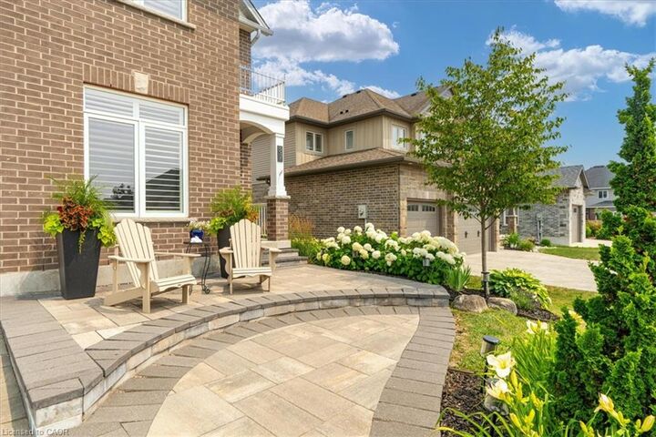 Property Photo: 87 Boyd Boulevard ON N0M 2M0