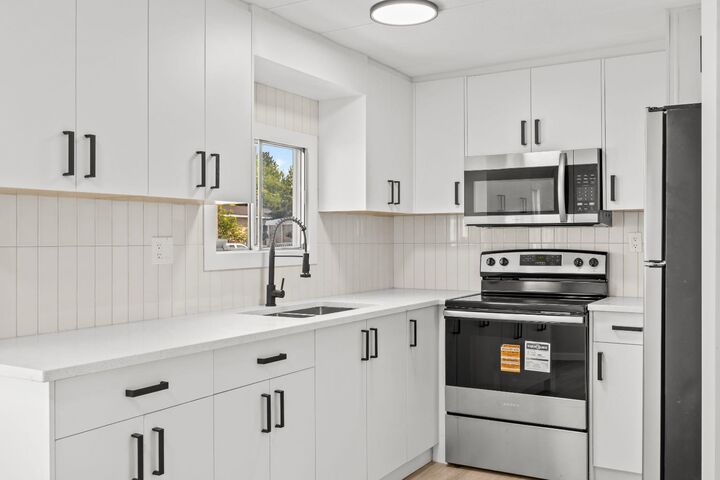 Property Photo: 6220 17 Avenue SE 216 AB T2A 4V5