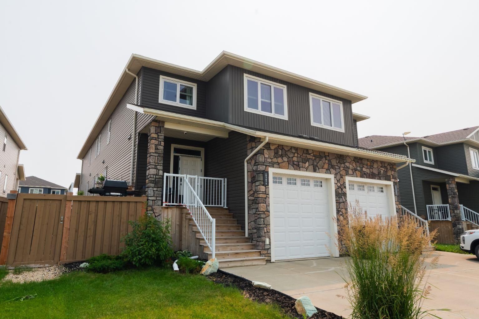 Property Photo:  10307A 149 Avenue  AB T8X 0S1 