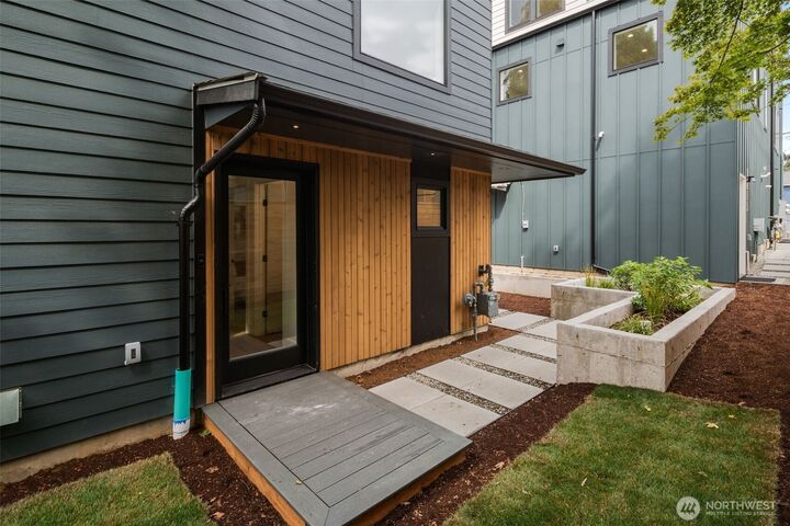 Property Photo: 9211 12th Avenue NE WA 98115