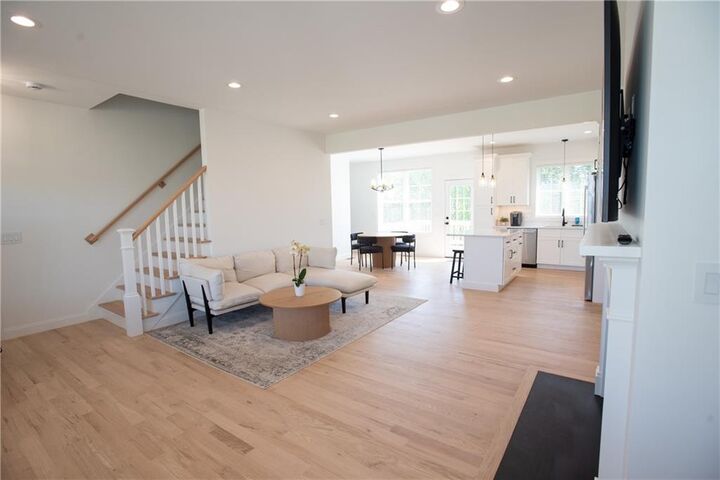 Property Photo: 30 Bunker Hill Crossing RI 02871