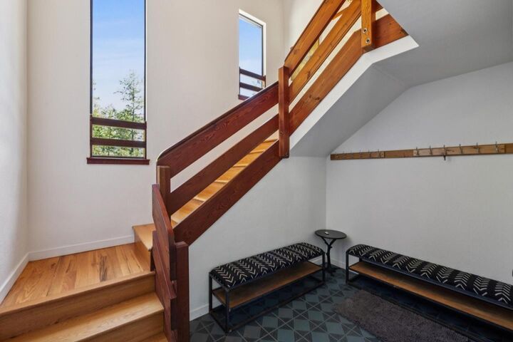 Property Photo: 601 Farmin Road CA 94060