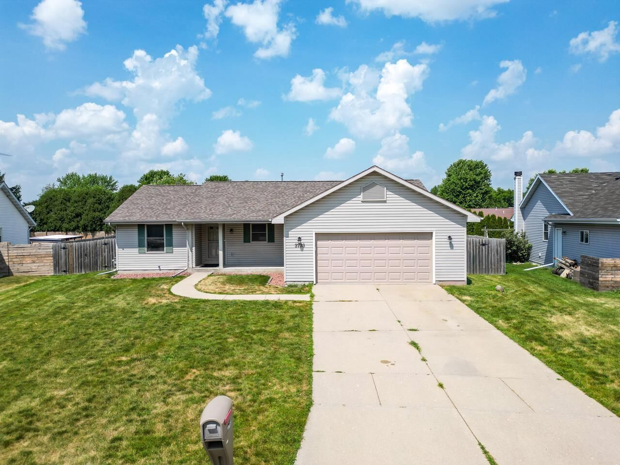 Property Photo:  3733 Pintail Drive  WI 53546 
