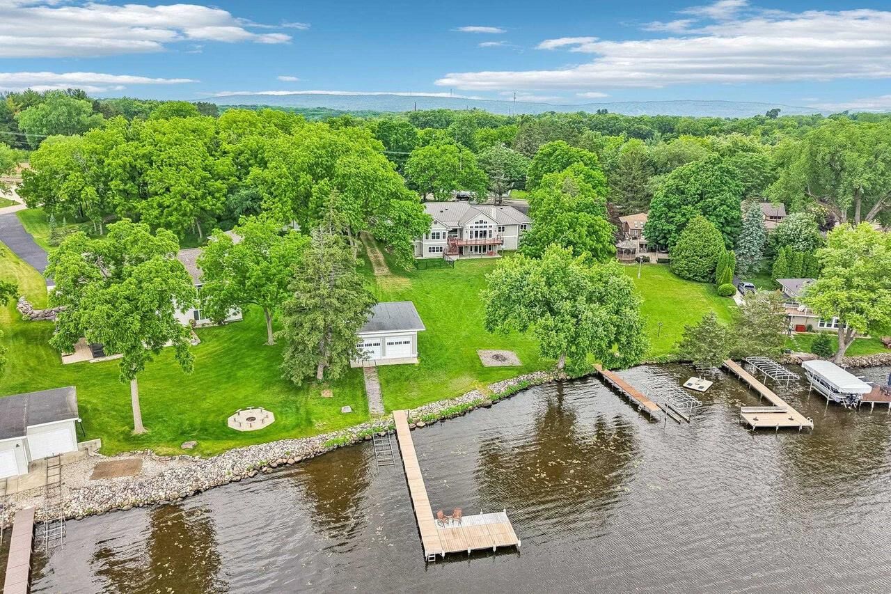 Property Photo: 546 W Main Street WI 53561