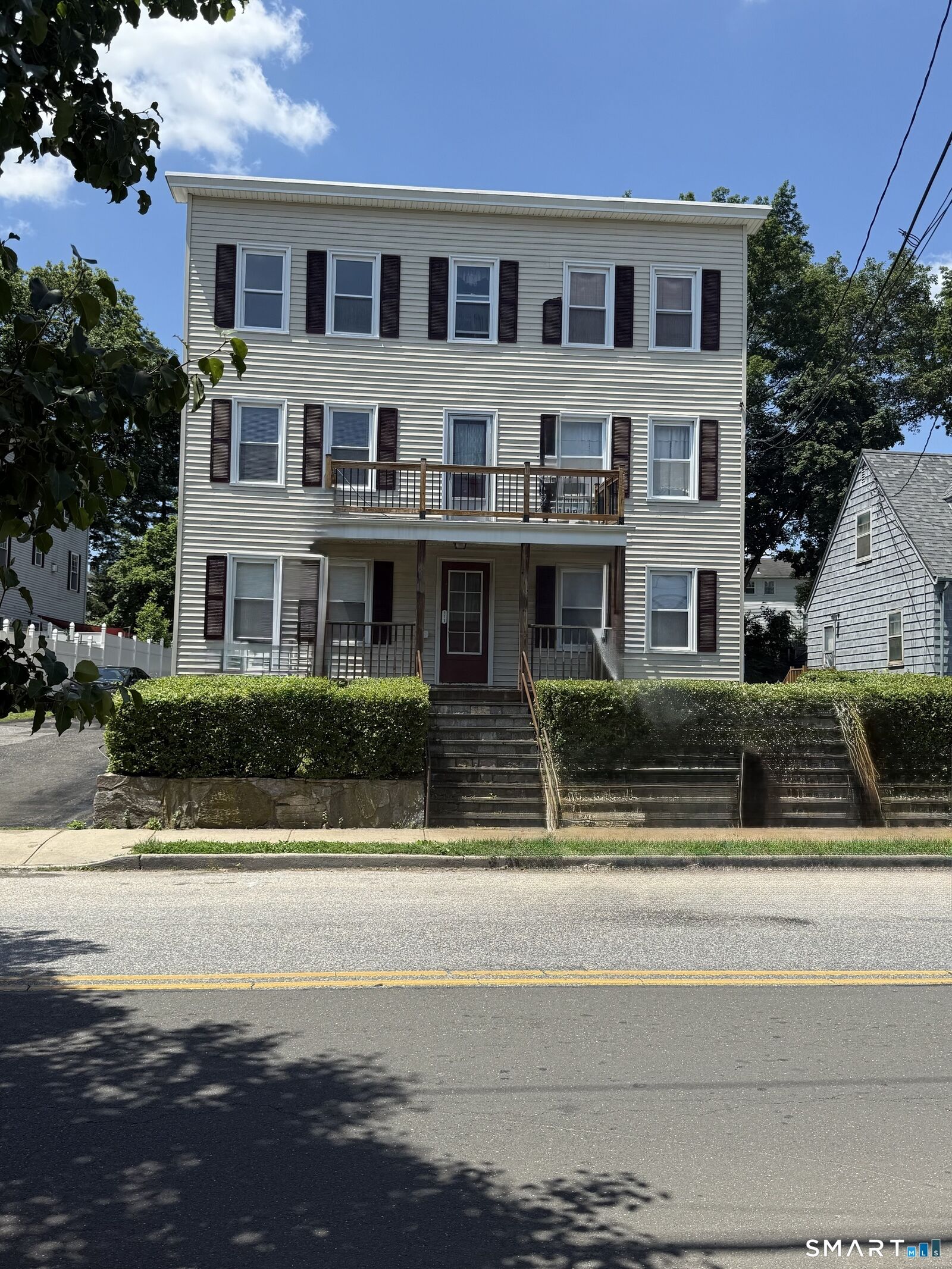 Property Photo: 113 Seaside Avenue CT 06902