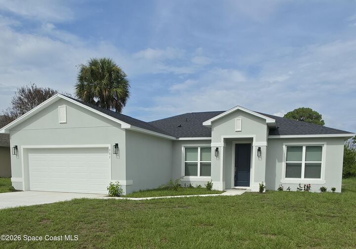 Property Photo:  551 Borraclough Avenue NW  FL 32907 