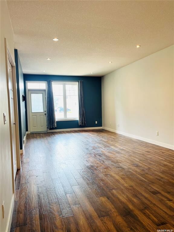 Property Photo: 4217 Green Apple Drive E SK S4V 1S1