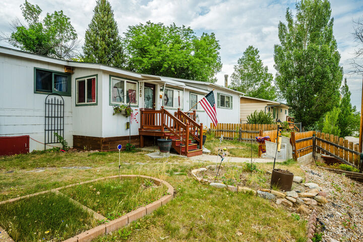 Property Photo: 1280 Bruce Street WY 82834