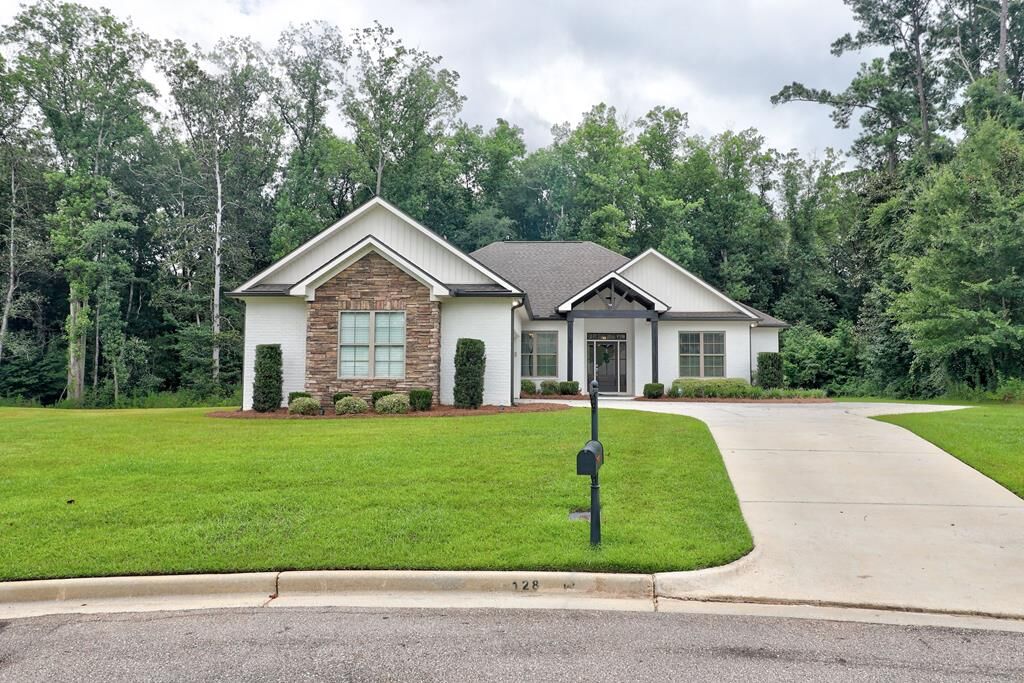 Property Photo:  128 Laney Lane  AL 36305 