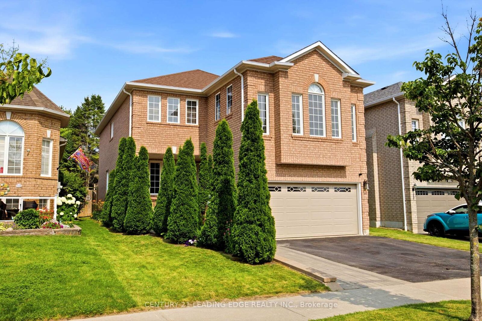 Property Photo:  131 Tom Edwards Drive  ON L1R 2S2 