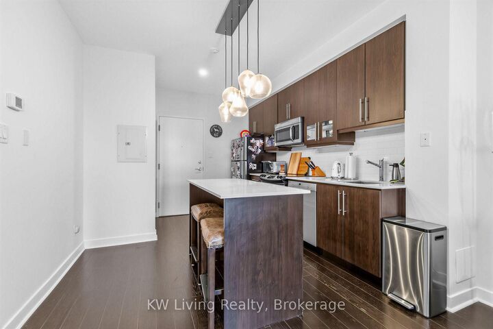 Property Photo: 1171 Queen Street W 305 ON M6J 0A5