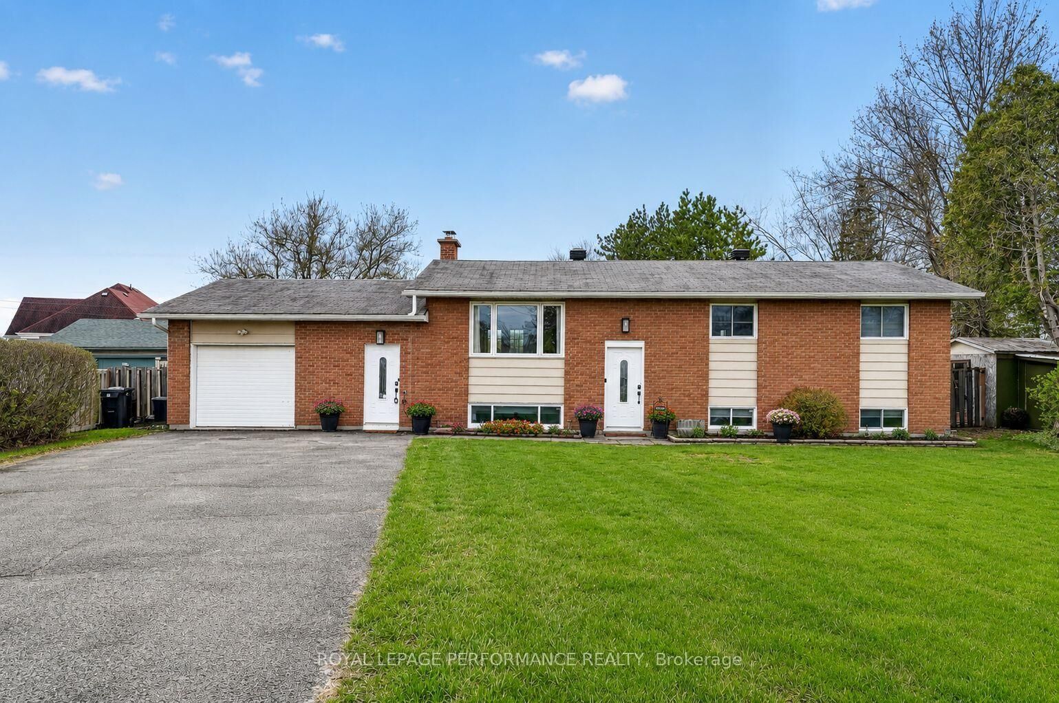 Property Photo: 17406 County 18 Road ON K0C 2A0