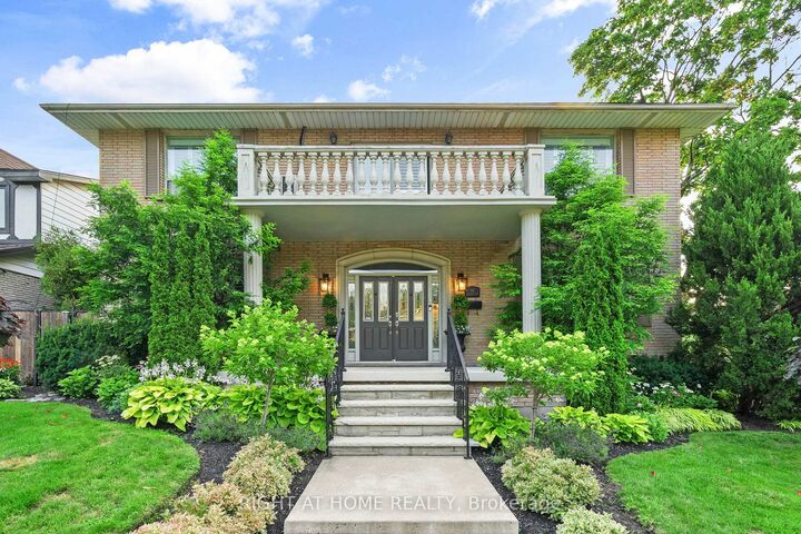 14 Delbrook Court — photo 1
