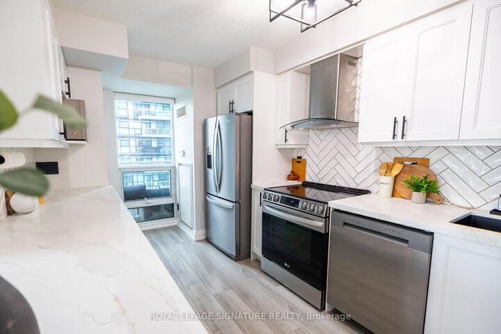 Property Photo: 155 Legion Road N 1905 ON M8Y 0A7
