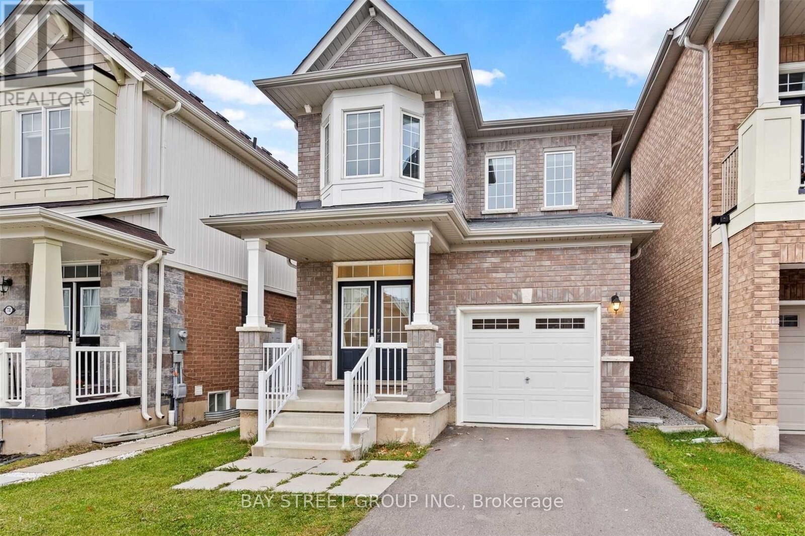 Property Photo: 7735 Shadbush Lane ON L2H 3R3
