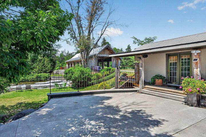 Property Photo: 551 &Amp 565 Cooney Island Road ON K0L 2H0