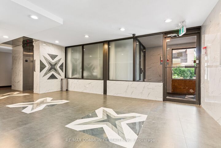 Property Photo: 1445 Wilson Avenue 407 ON M3M 1J5