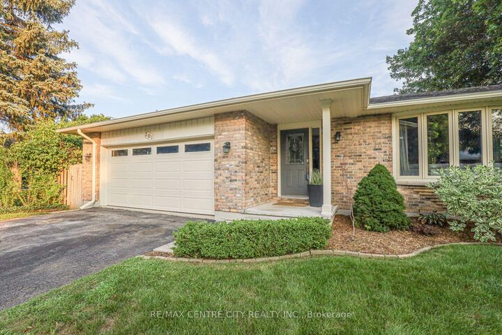 Photo de la propriété: 301 Blackacres Boulevard ON N6G 2T9