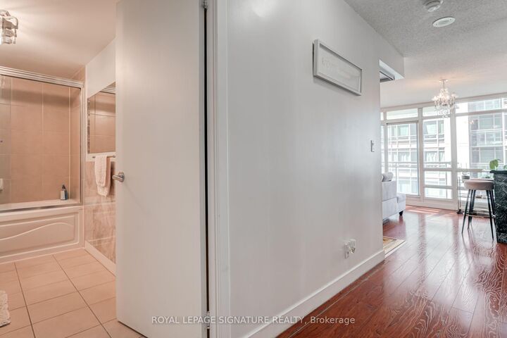Property Photo: 381 Front Street W 2101 ON M5V 3R8