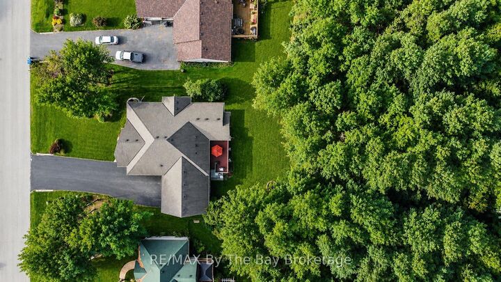 Property Photo: 60 Martyn Drive ON L9Z 1N6