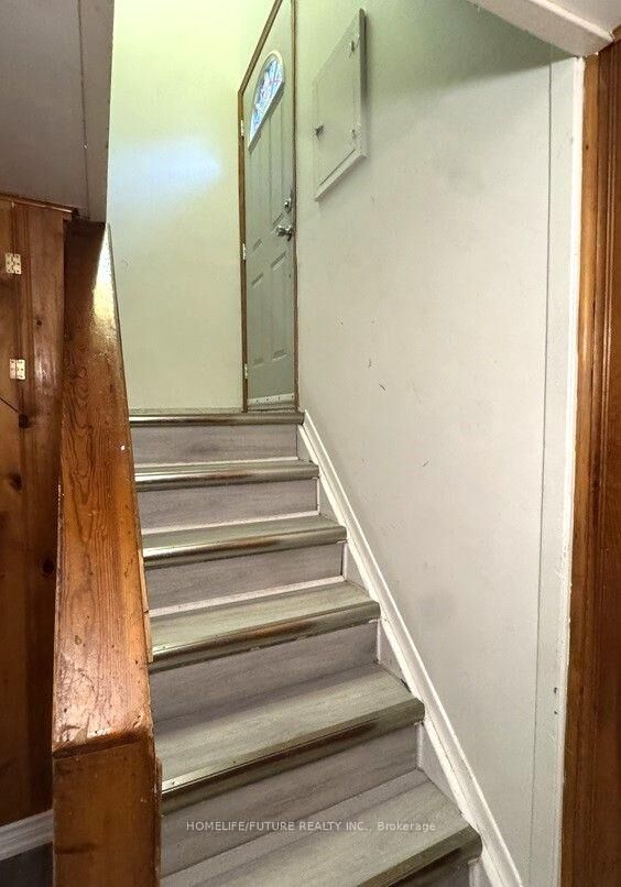 Property Photo: 868 Chapleau Drive Bsmt ON L1W 1P4