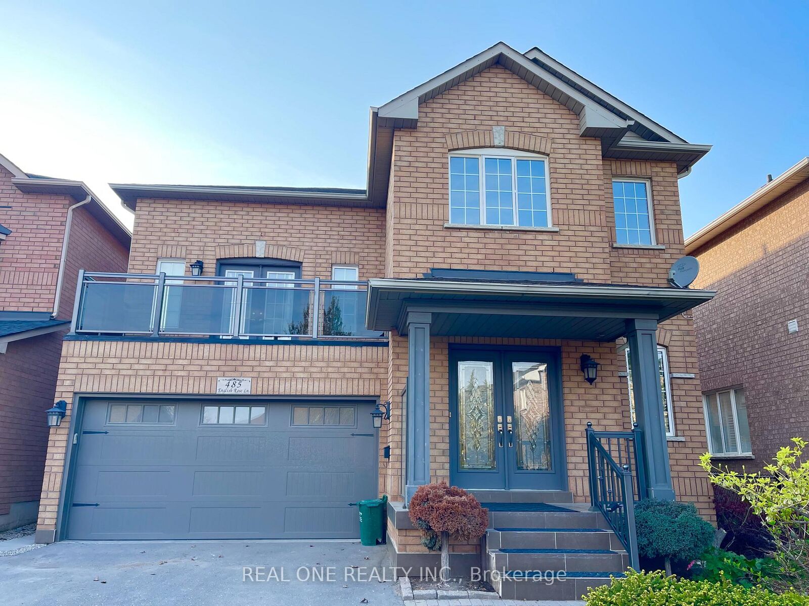 Property Photo: 485 English Rose Lane One Ensuite On Second Fl ON L6H 7A3