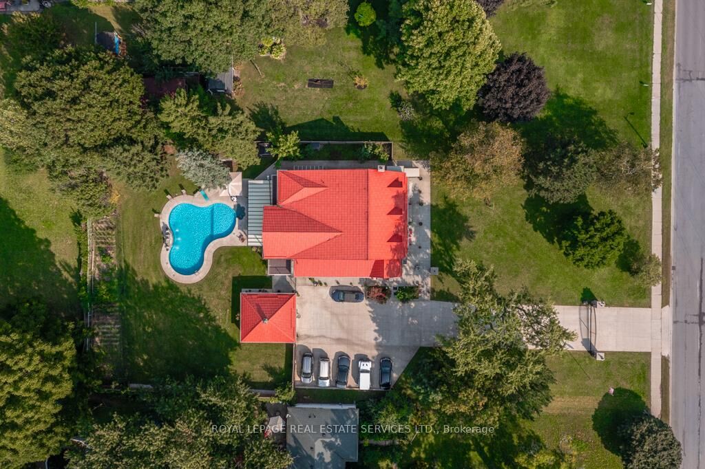 Property Photo: 6949 Thorold Stone Road ON L2J 1B5
