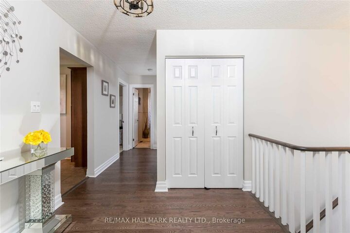 Property Photo: 52 Tweedrock Crescent Main Floor ON M1E 4L5
