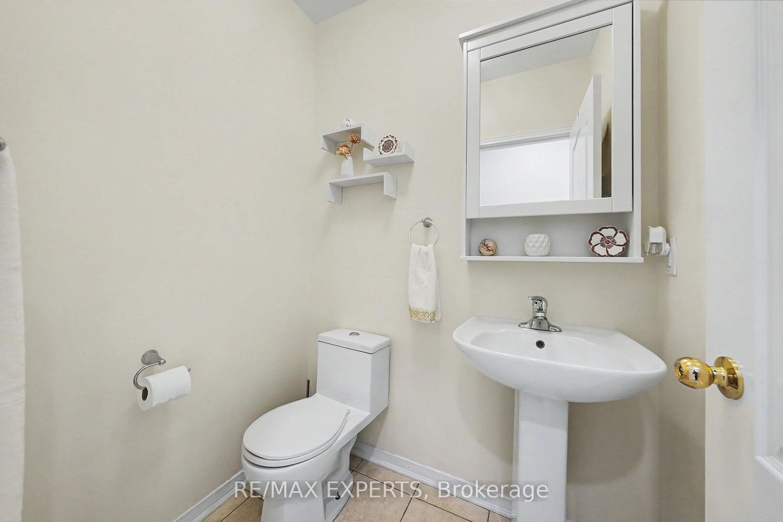 Property Photo: 14 Lotus Street ON L6P 3E1