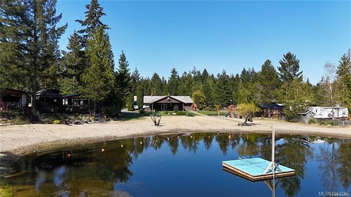Property Photo: 2650 Turnbull Rd #D4 BC V9K 2R2