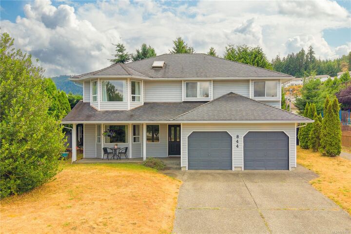 844 Therres Cres — photo 1