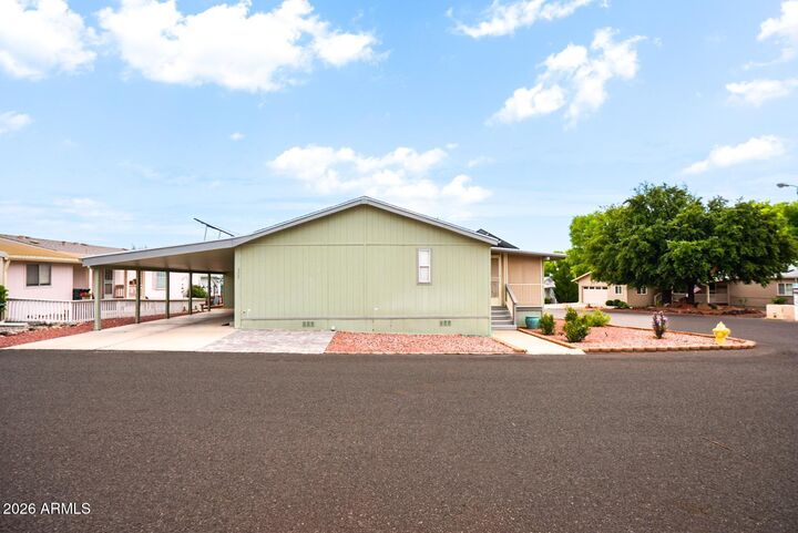 Property Photo:  2050 W State Route 89A -- 305  AZ 86326 