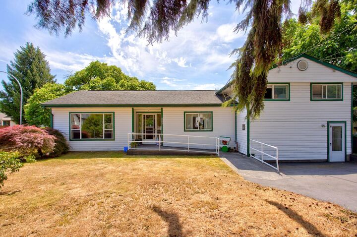 Property Photo: 12488 92 Avenue BC V3V 1G5