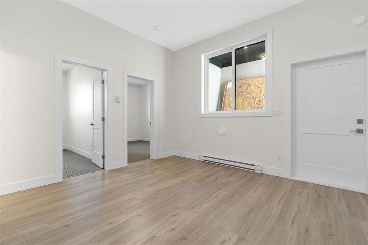 Property Photo:  8016 Annis Road 8  BC V2P 6L7 