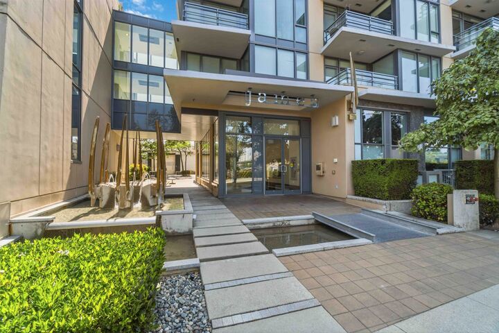 Property Photo: 288 W 1st Avenue 808 BC V5Y 0E9
