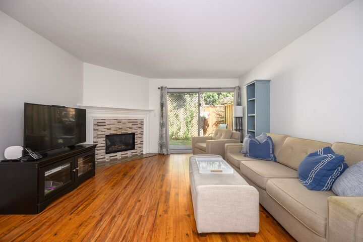 Property Photo: 1386 Lincoln Drive 133 BC V3B 7G6