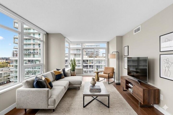 Property Photo: 6288 No. 3 Road 902 BC V6Y 0J4