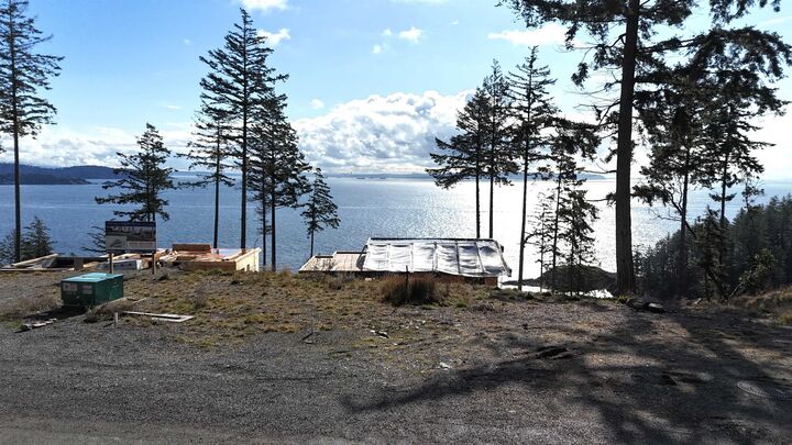 791 Seymour Bay Drive — photo 1