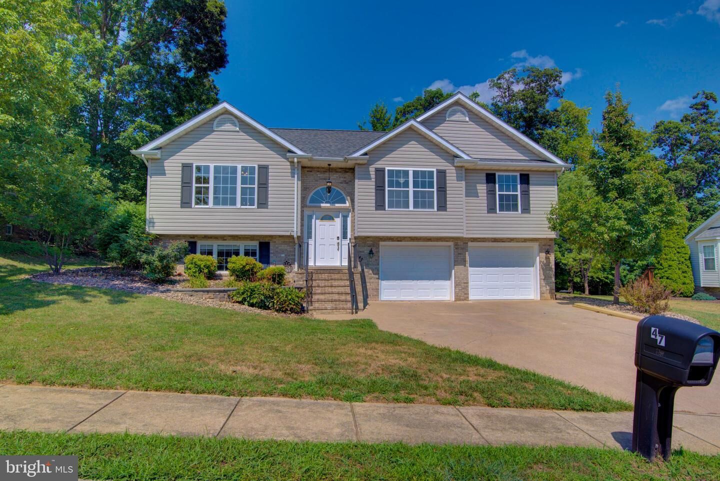 Property Photo: 47 Stuart Court VA 22657