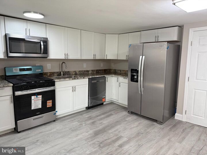 Property Photo:  308 E Main Street E  NJ 08332 