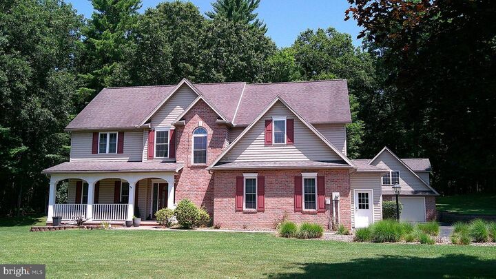 Property Photo:  279 Montauk Circle  PA 16870 