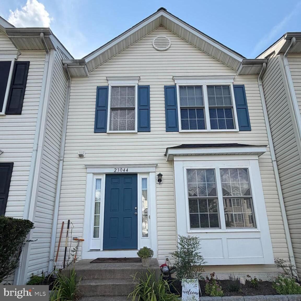Property Photo: 23044 Sir Barton Court VA 22546