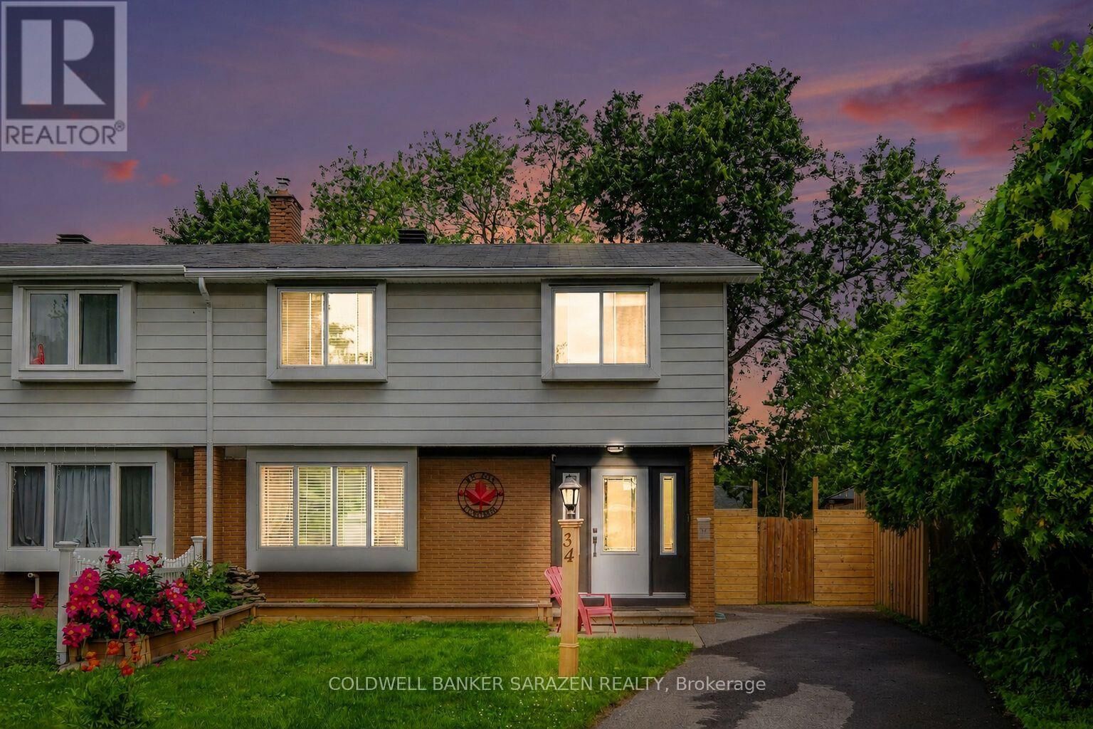 Property Photo: 34 Downsview Crescent ON K2G 0A5