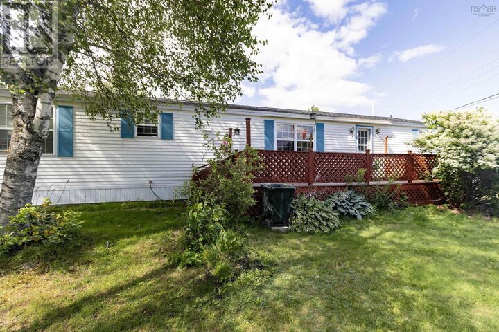 Property Photo: 19 Kimberly Court NS B4H 4N7