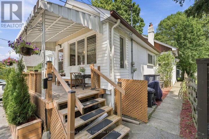 Property Photo: 15 Presley Avenue ON M1L 3P4