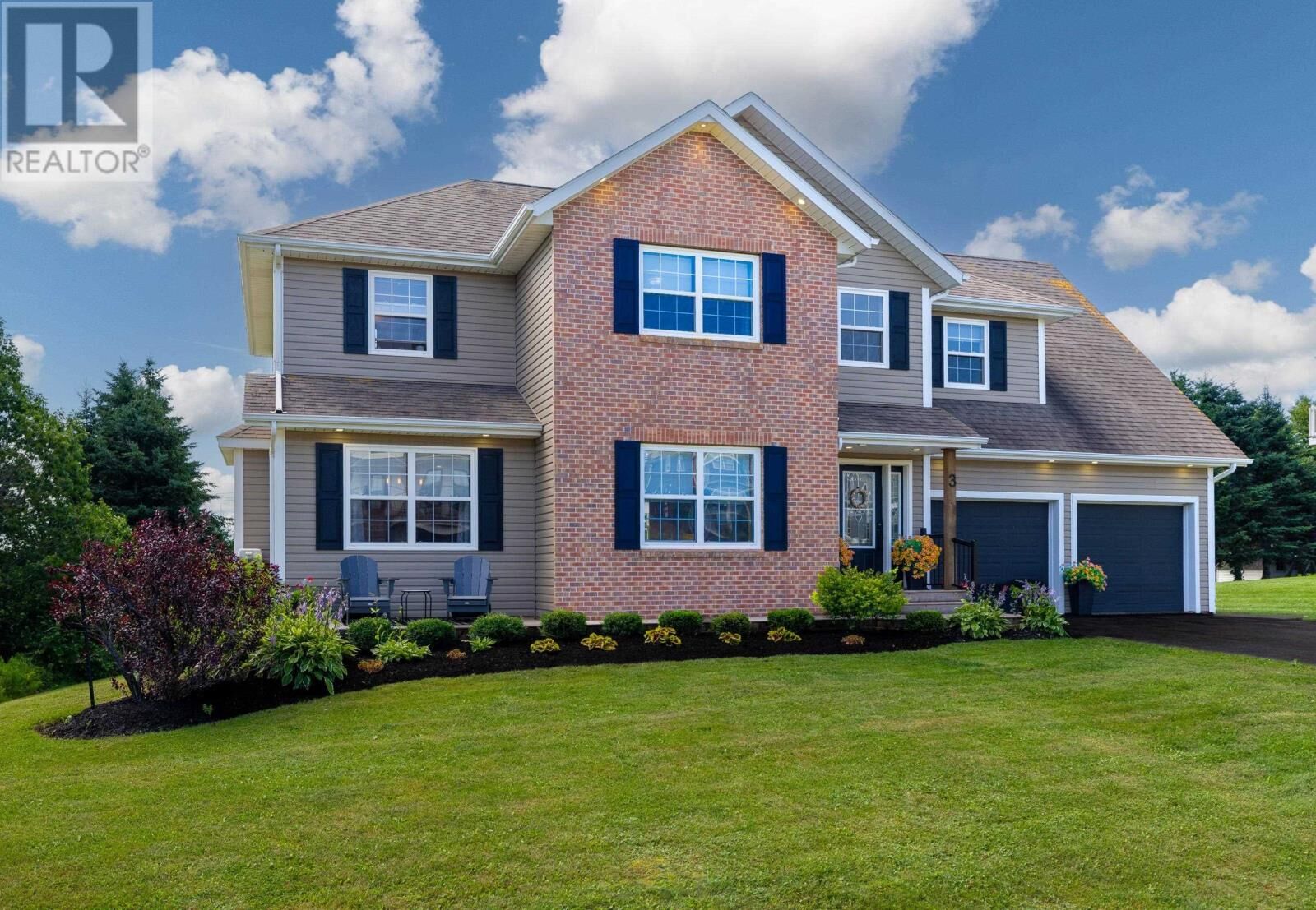 Property Photo: 3 Paget Crescent PE C1B 0E3