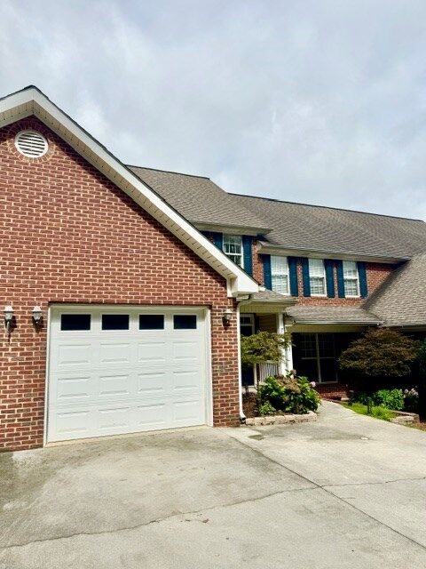 Property Photo: 1506 Summer Gate GA 30720