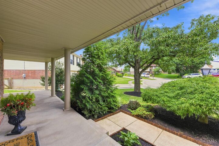Property Photo:  4938 Bonaventure Court  OH 45238 